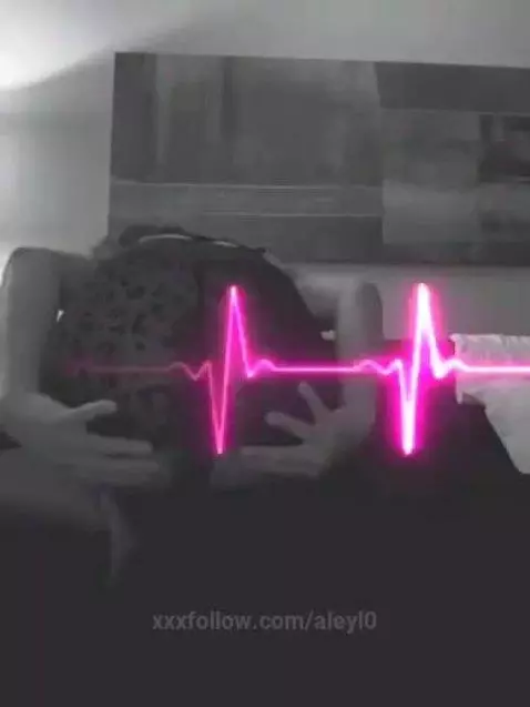 de calienteeee by aleyl0