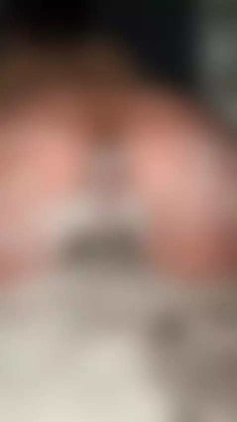 A bubble bath! by dannaemerald