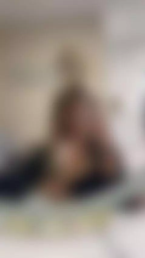 Do you think they're watching me? 😈😈 by maleferrox