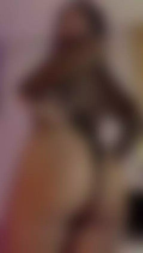 This is your sign to catch me online → Link in my bio ♥ by sharlokjamess