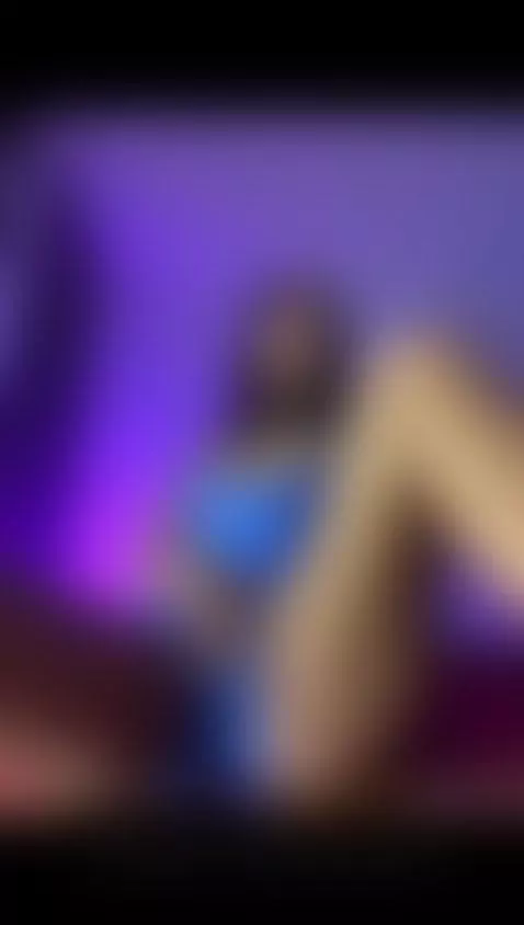 ummm 🤫🥵 by thalia0018