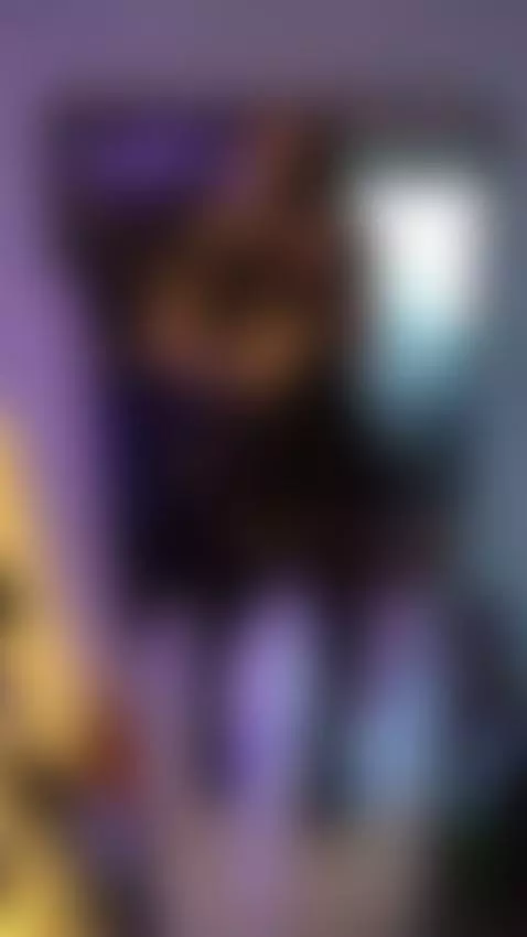 Hi! For my fisrt post I decide to post a video I took for a ... by peachymoon