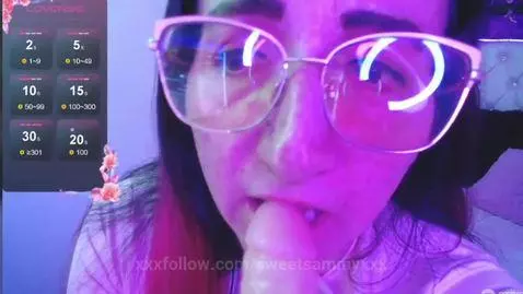 Los dildos son ricos, pero nada como una verga llena de lech... by sweetsammyxxx