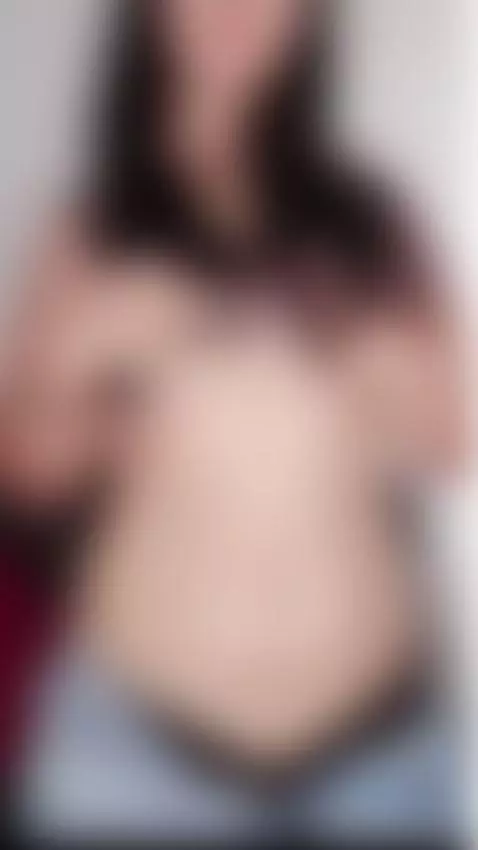 hey there by roxanecarterr