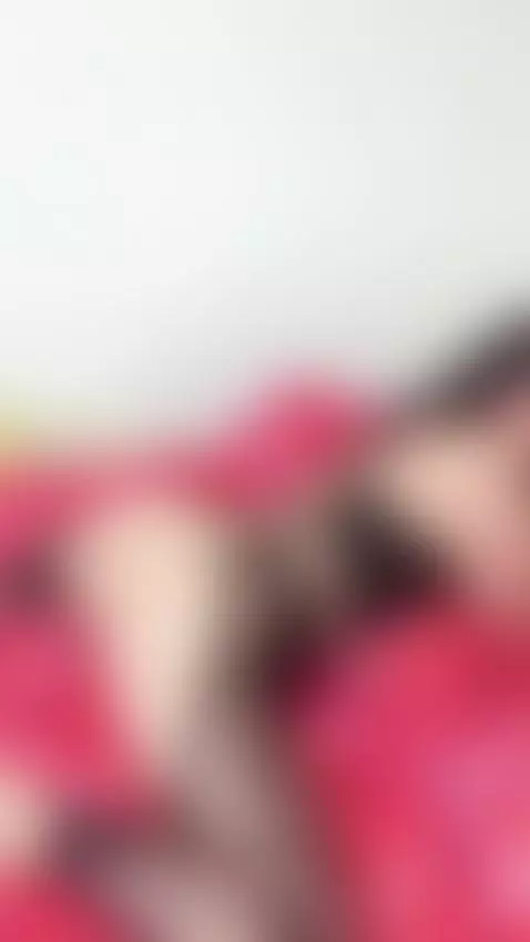 my curves react to desire by roxanecarterr