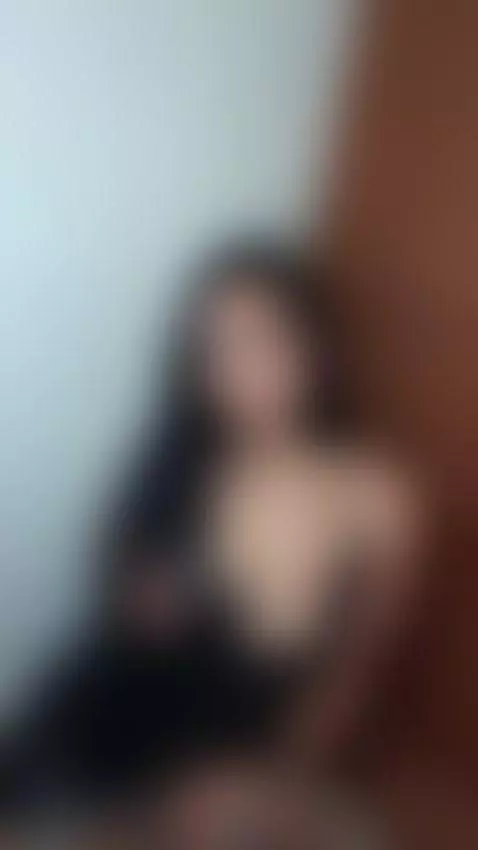 I know you want to see more, I'm waiting for you in my profi... by roxanecarterr