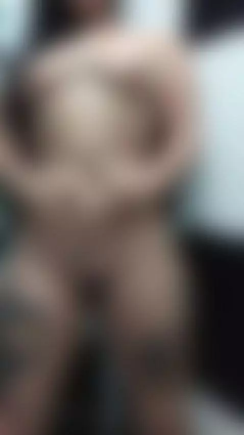 Look at it well, admire every curve by roxanecarterr