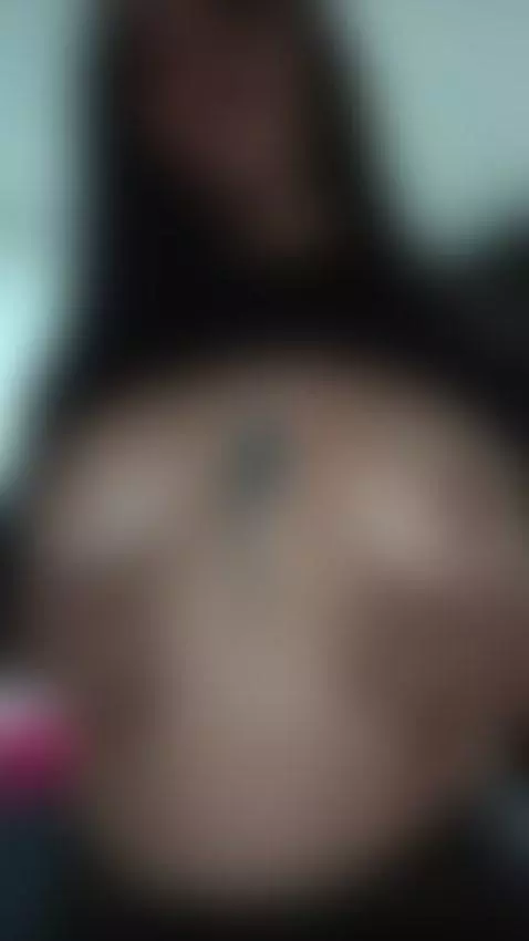 They're perfect, tempting and hot... by roxanecarterr