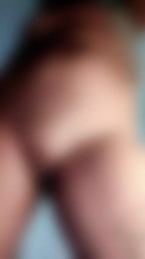 I'm here, playing with what tempts you most ... by roxanecarterr