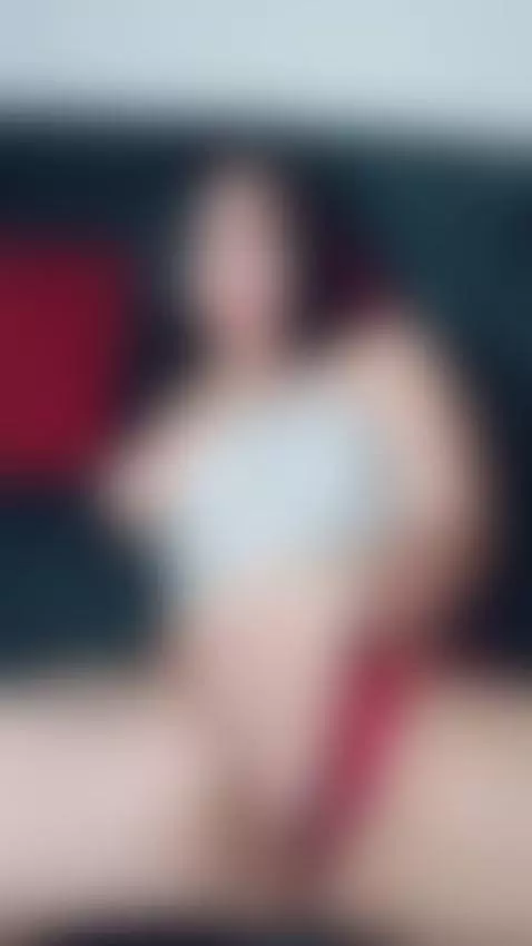 My gaze orders you to give yourself to pleasure. by roxanecarterr