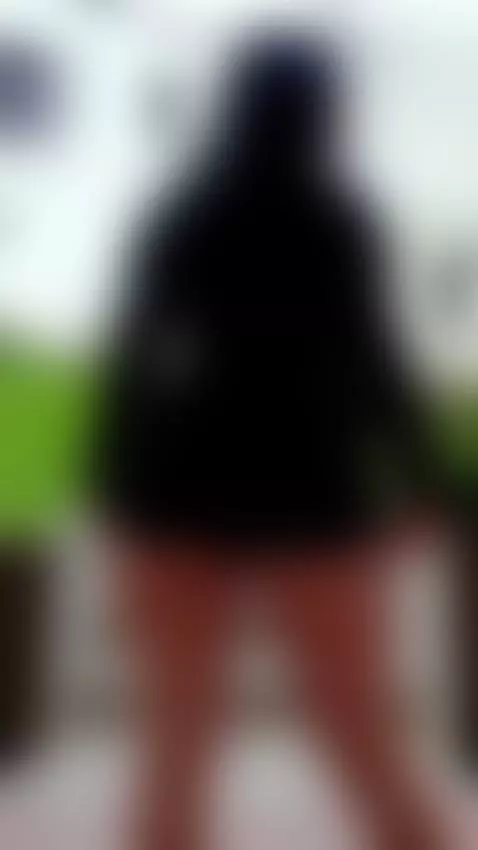 wearing dress without panties by roxanecarterr