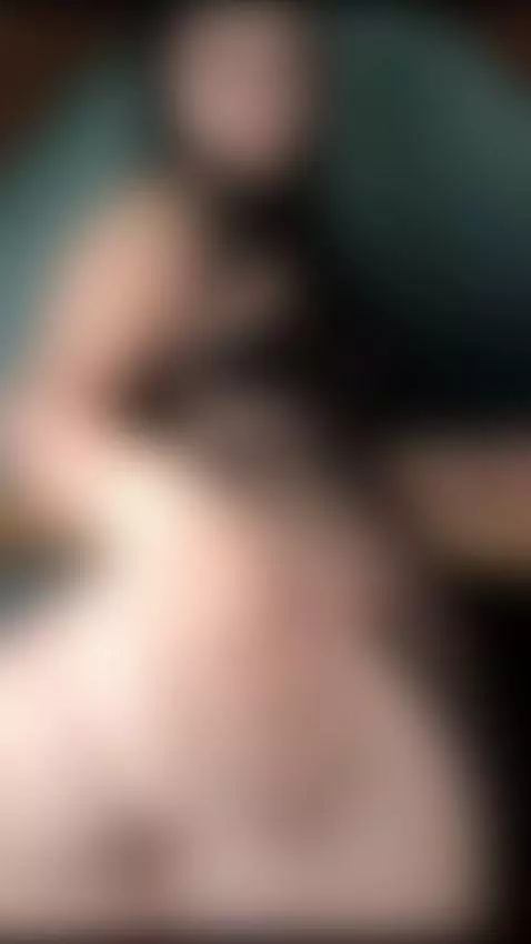 I don't need to show everything to turn on by roxanecarterr