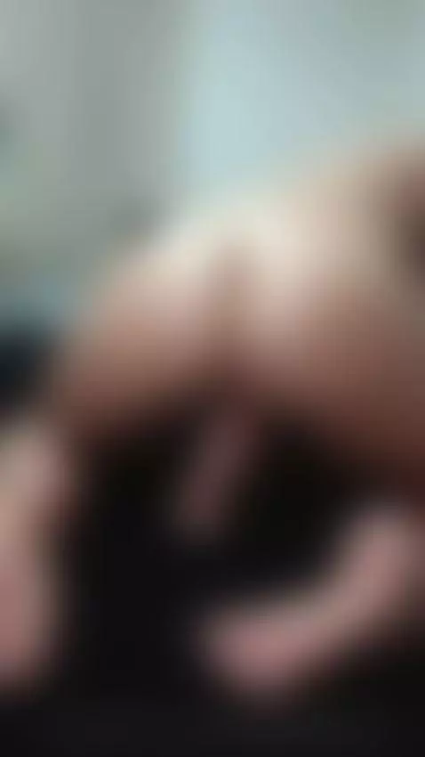 Each drop of oil makes my skin even more delicious by roxanecarterr