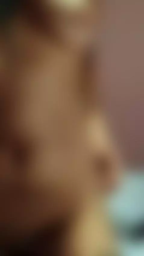 My curves call you, my skin burns ... do you dare to play? by roxanecarterr