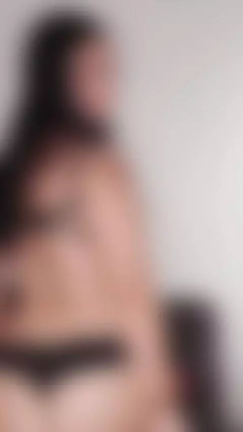 A very naughty ass by roxanecarterr