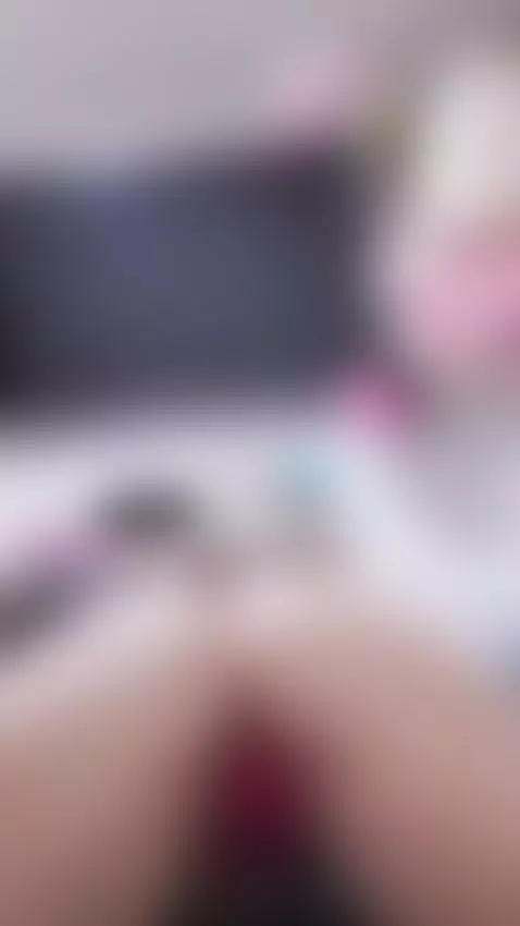 and just enough for you to imagine everything else. by roxanecarterr