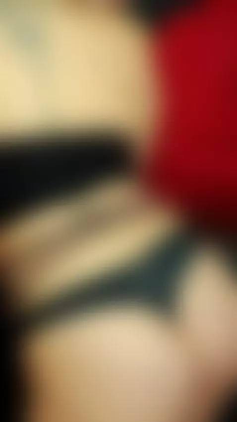 I'm naughty, hot, and I just want you to enjoy how I touch m... by roxanecarterr