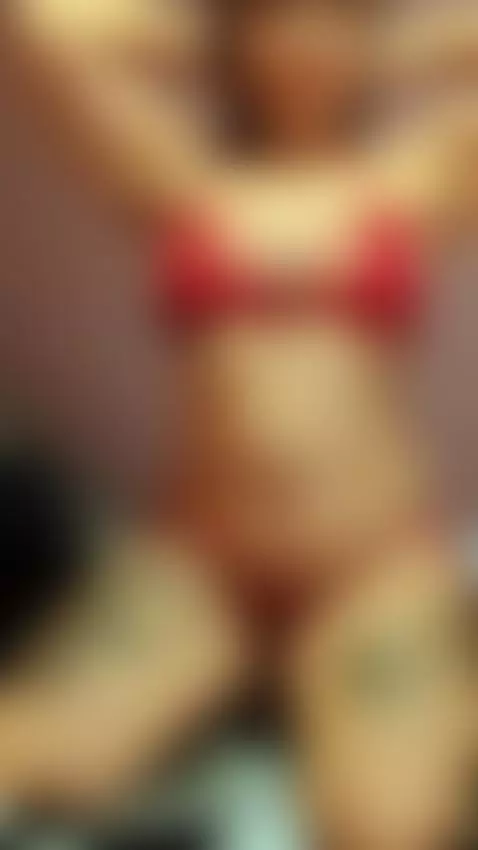 To provoke is my specialty, to please... by roxanecarterr