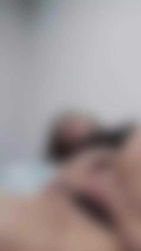 deepthroat, horny, perfectass by roxanecarterr