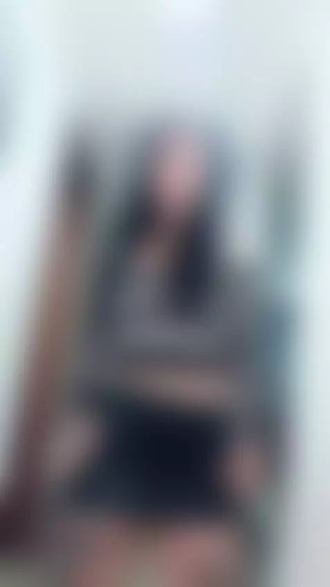 I'm ready, hot, and eager to lose control with you... by roxanecarterr