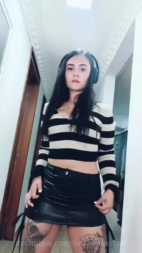 I'm ready, hot, and eager to lose control with you... by roxanecarterr