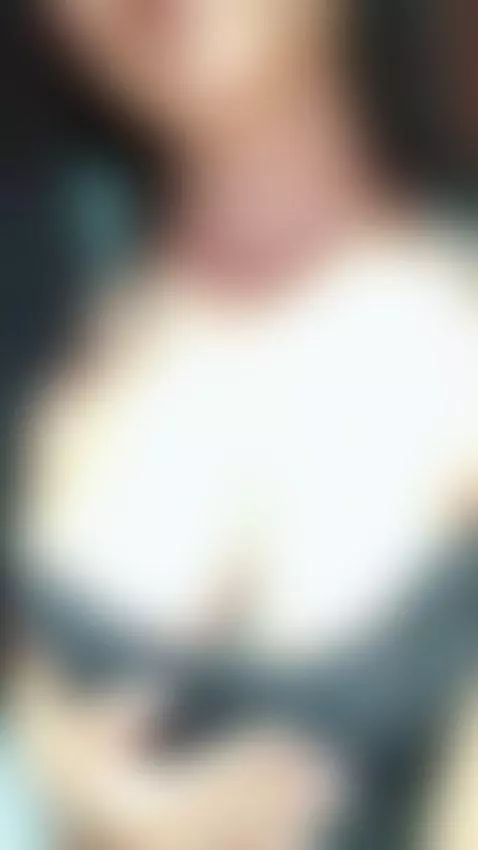 My body is burning and ready to please you. by roxanecarterr