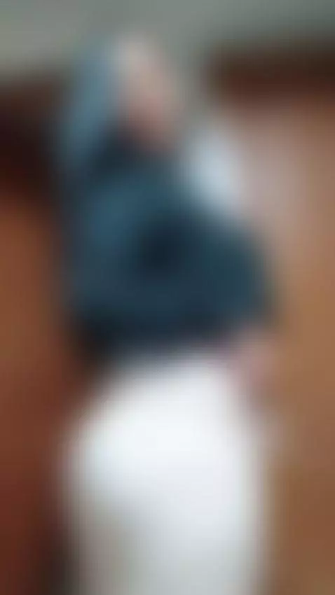 come in and discover how far my imagination can go by roxanecarterr