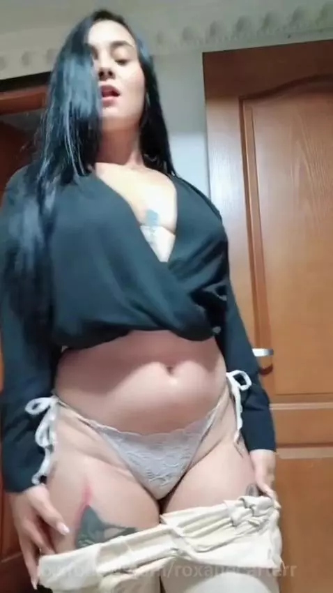 come in and discover how far my imagination can go by roxanecarterr