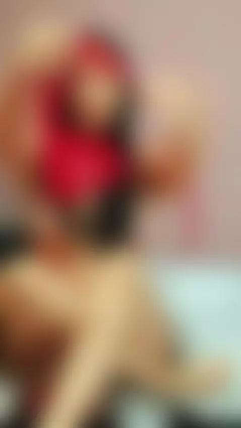 That movement is just to provoke you ... my ass does not kno... by roxanecarterr