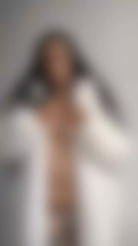 Each curve asks to be taken ... without mercy. by roxanecarterr