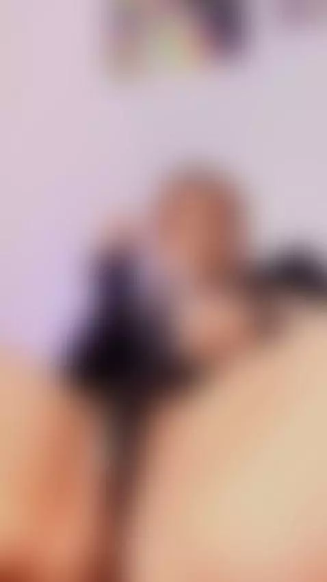 hot girl by sarahjhonsonn