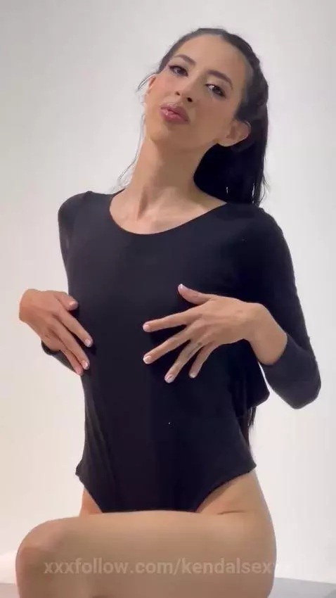 lets play? by kendalsexxx