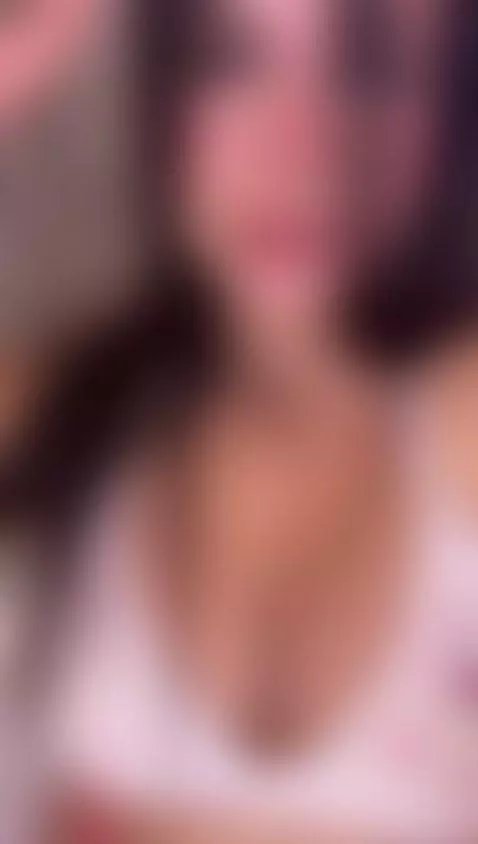 I love to seduce you with my tits 😏🍒🔥 by playfulcurvyy