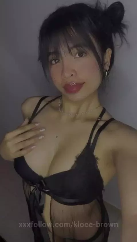 I'm so horny daddy, you fuck me by kloee-brown