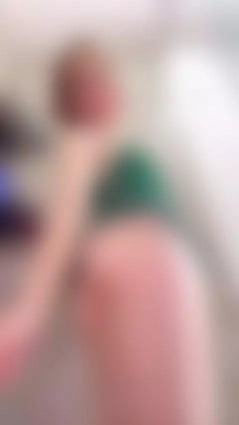 Hey babes 💋 Live at 8:00 p.m. (Colombia time) for some hot p... by dapnhesmith