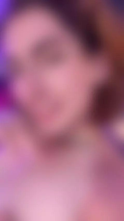 Cute Colombian girl, let’s have fun 😈 by dapnhesmith