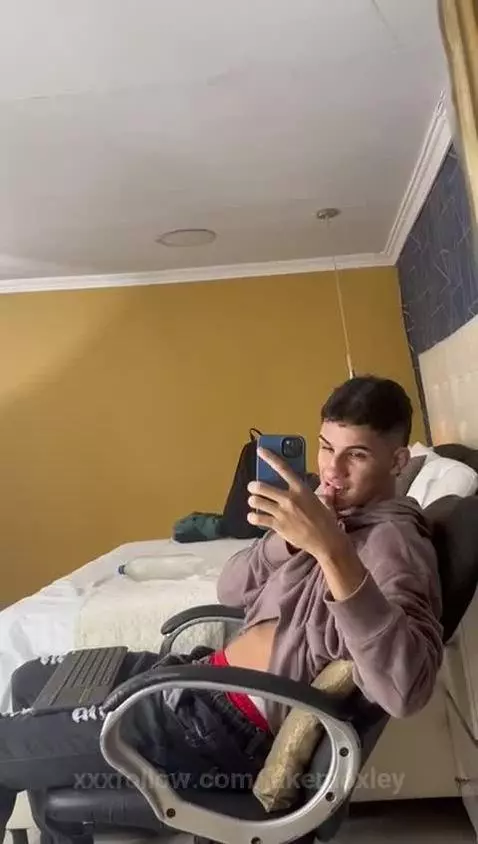 on the mirror by jakemoxley