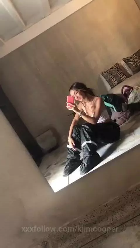 Just a little smile for my favorite people... Do you like it... by kiimcooper