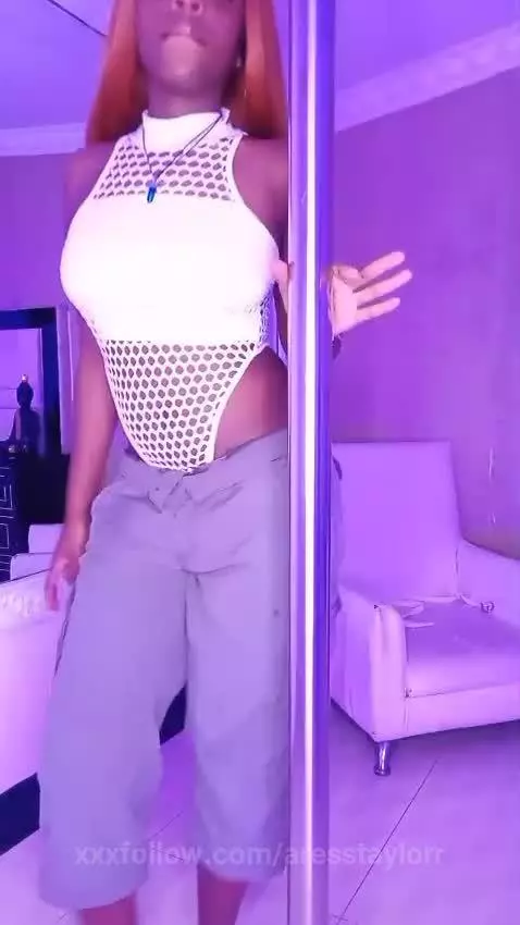 Video by aresstaylorr