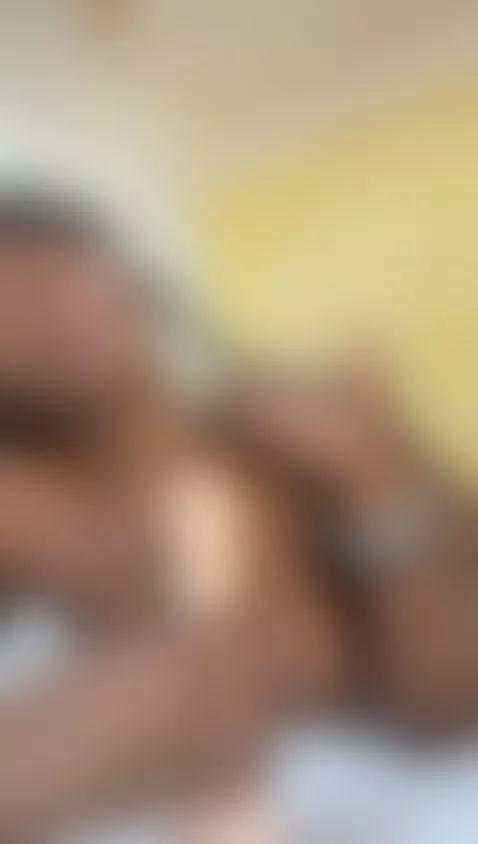 Your scent lingers and keeps me wanting. by aresstaylorr