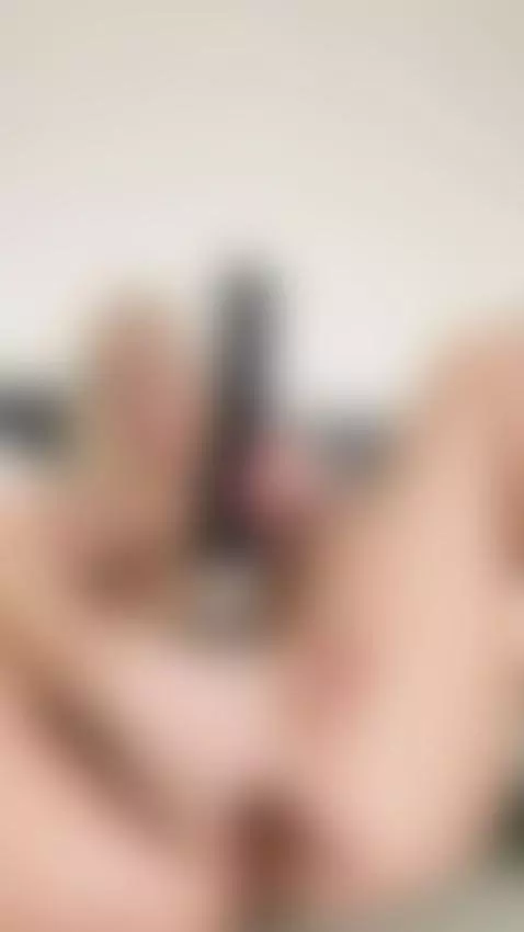 My back is arching, click to see why by gabrielladeville