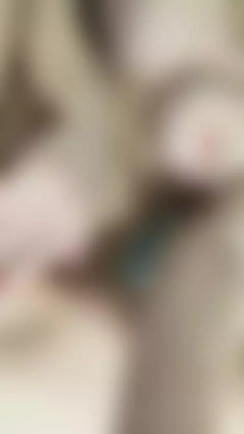 My body is shaking uncontrollably, click to see why by gabrielladeville