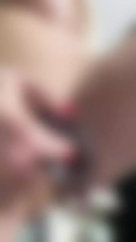 I can barely breathe, click to watch me gasp by gabrielladeville