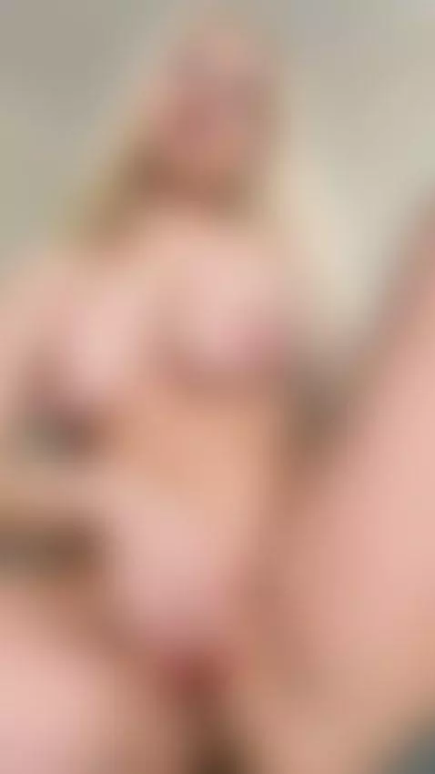 I'm shaking from pleasure, click to watch the climax by gabrielladeville