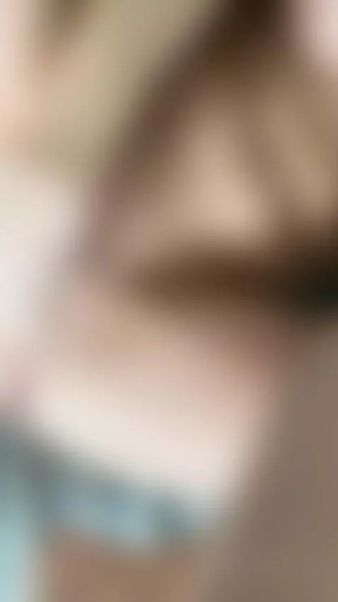 I feel every inch stretching me, click to watch by gabrielladeville