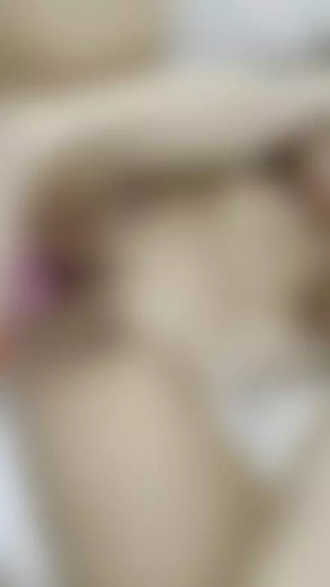 Video by gabrielladeville