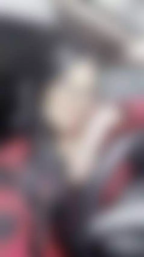 Showing my tits by gabrielamejiaa