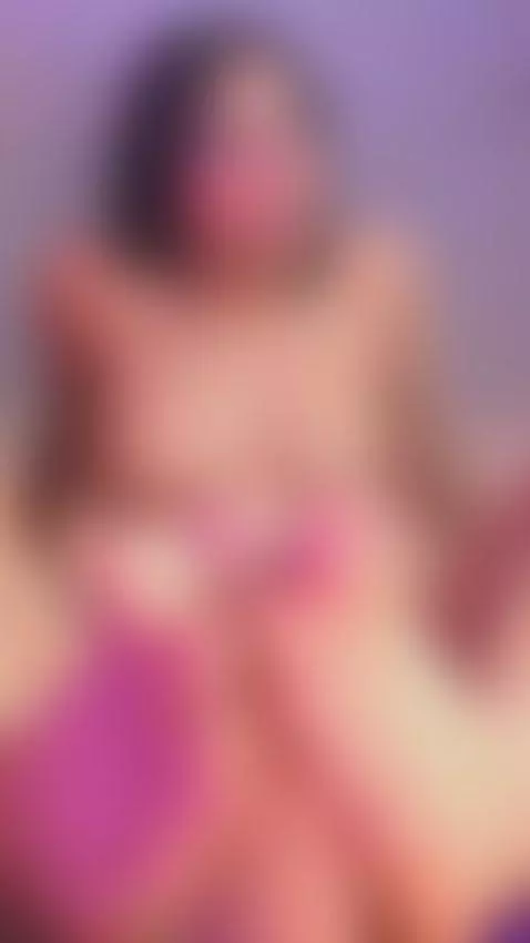 Skinny girl gave me a festive foot job by charlottericcardi