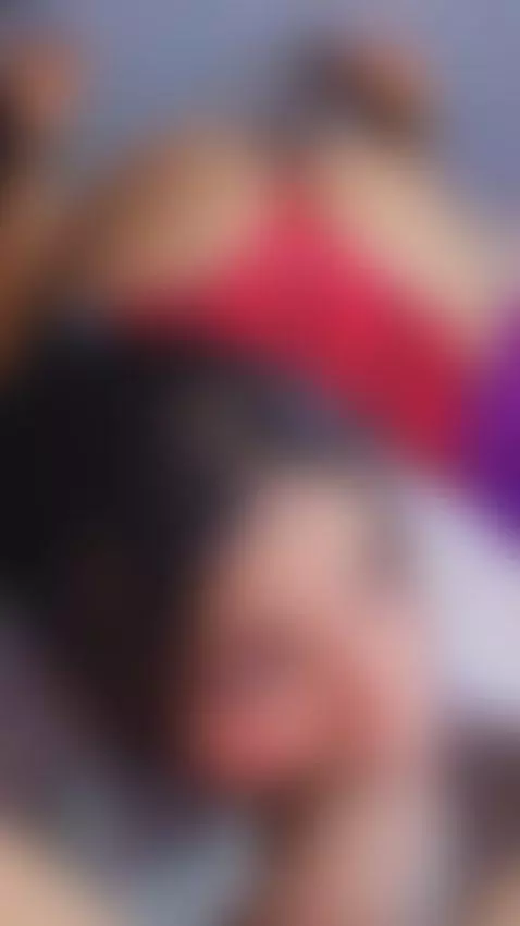 SEXY SCHOOLGIRL LIKES TO GIVE A GOOD BLOWJOB TO HER MYSTER by charlottericcardi