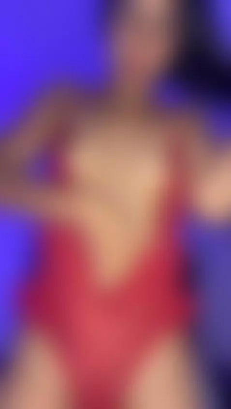 Do you like my hip movement? by alysson-18